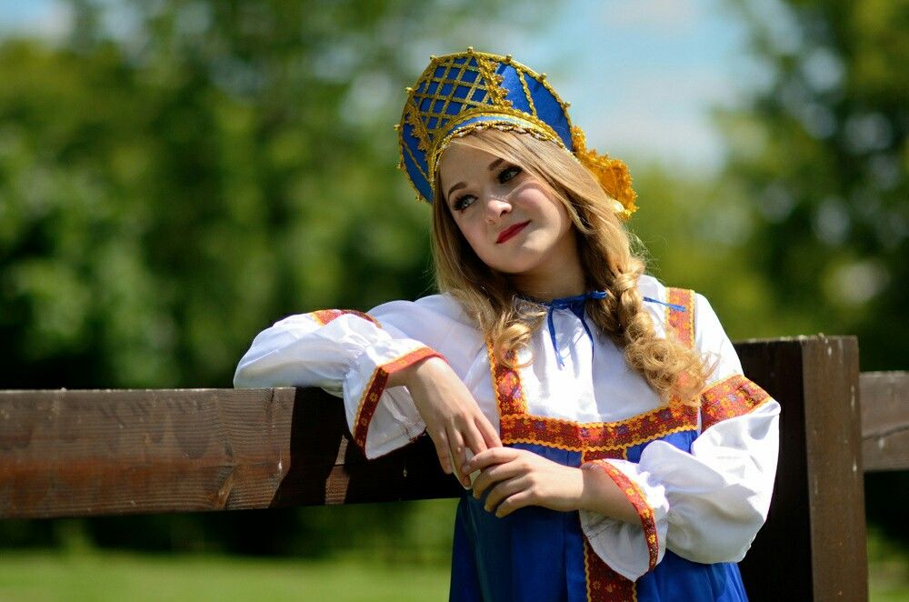 Photo Slavic girls in Contagene