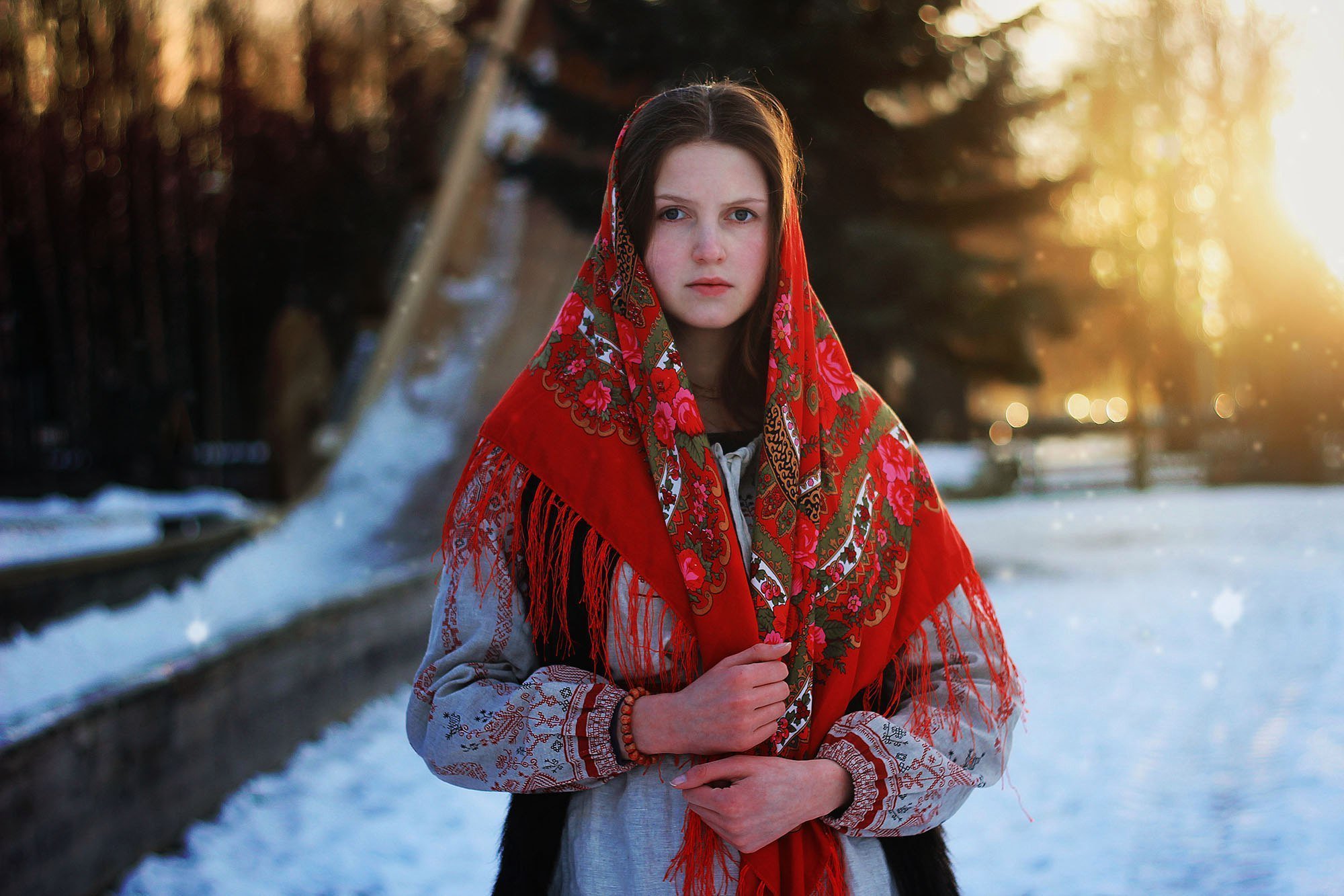 Girls in Slavic costumes in Contagene