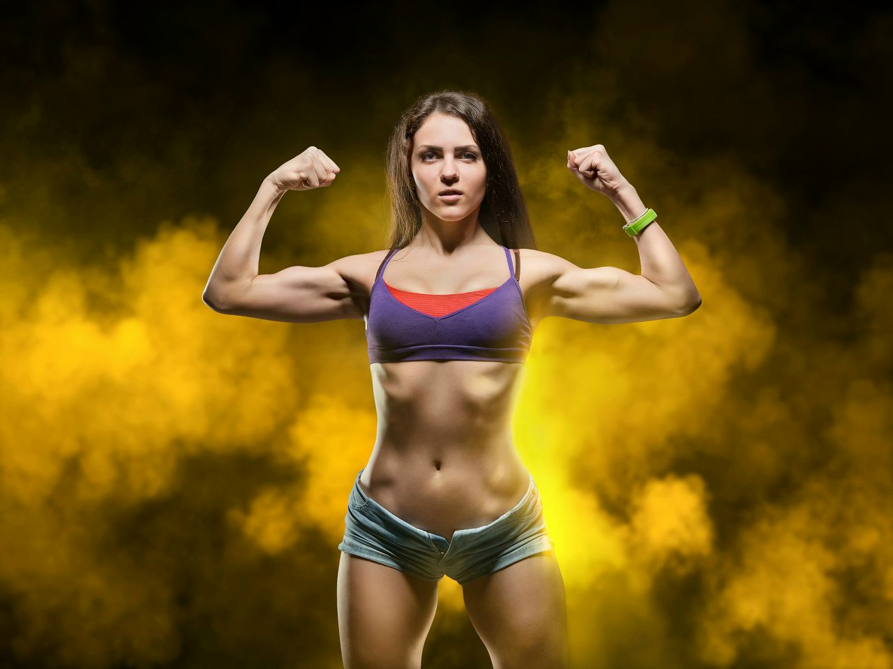 Athletic girls in Contagene